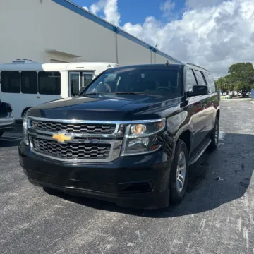 Another view of 2019 Chevrolet Suburban LT for sale in Indianapolis, IN at Indy Auto Man