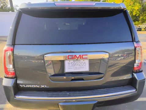 More photos of 2020 GMC Yukon XL Denali at Indy Auto Man, IN