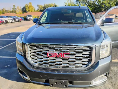 Blue 2020 GMC Yukon XL Denali for sale in Indianapolis, IN