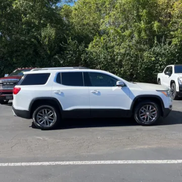 More photos of 2019 GMC Acadia SLT-1 at Indy Auto Man, IN