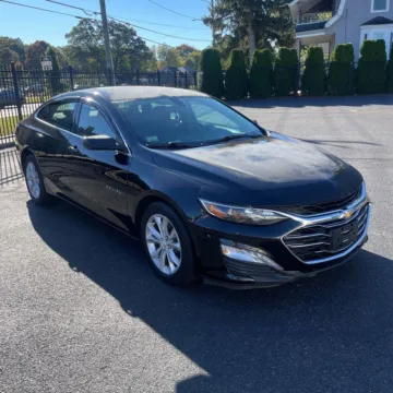 Black 2019 Chevrolet Malibu LT for sale in Indianapolis, IN