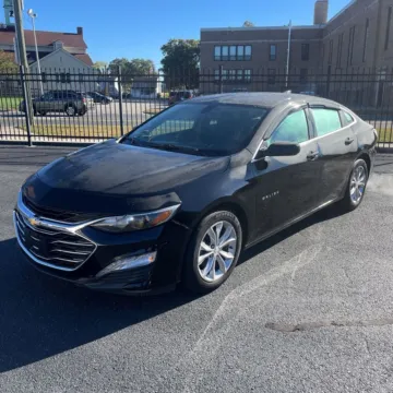 Photos of 2019 Chevrolet Malibu LT for sale in Indianapolis, IN at Indy Auto Man