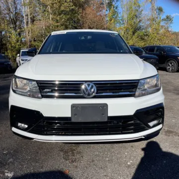 Photos of 2021 Volkswagen Tiguan 2.0T SE R-Line Black for sale in Indianapolis, IN at Indy Auto Man