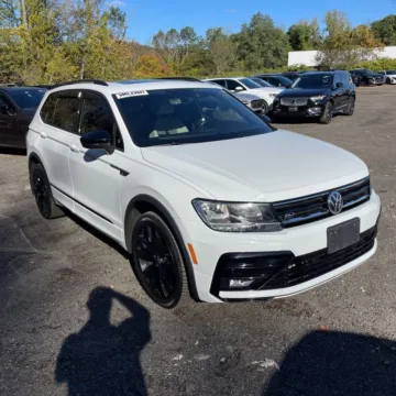 White 2021 Volkswagen Tiguan 2.0T SE R-Line Black for sale in Indianapolis, IN