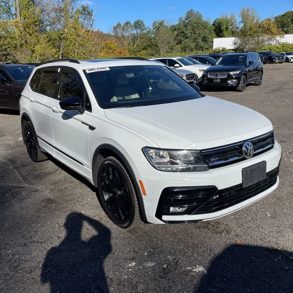 2021 Volkswagen Tiguan 2.0T SE R-Line Black