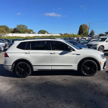 More photos of 2021 Volkswagen Tiguan 2.0T SE R-Line Black at Indy Auto Man, IN