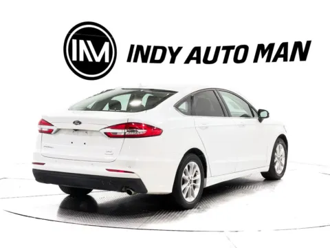 More photos of 2020 Ford Fusion SE at Indy Auto Man, IN