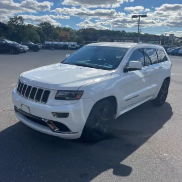 Photos of 2015 Jeep Grand Cherokee High Altitude for sale in Indianapolis, IN at Indy Auto Man