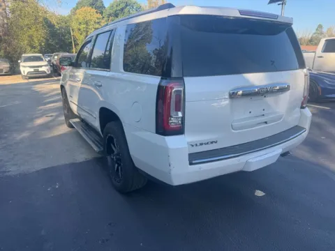 More photos of 2018 GMC Yukon Denali at Indy Auto Man, IN