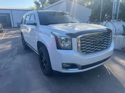 White 2018 GMC Yukon Denali for sale in Indianapolis, IN