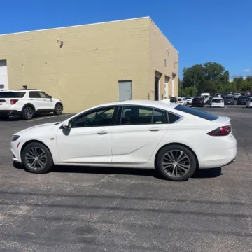 More photos of 2018 Buick Regal Preferred at Indy Auto Man, IN