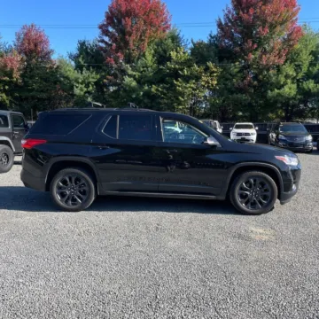 More photos of 2021 Chevrolet Traverse RS at Indy Auto Man, IN