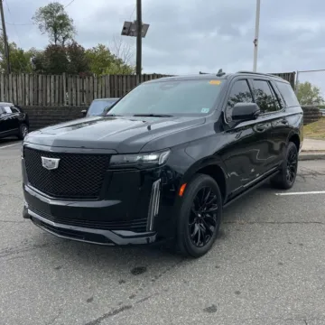 Another view of 2022 Cadillac Escalade Sport Platinum for sale in Indianapolis, IN at Indy Auto Man