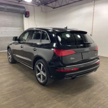 More photos of 2016 Audi Q5 3.0T Premium Plus quattro at Indy Auto Man, IN