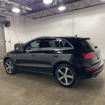 More photos of 2016 Audi Q5 3.0T Premium Plus quattro at Indy Auto Man, IN