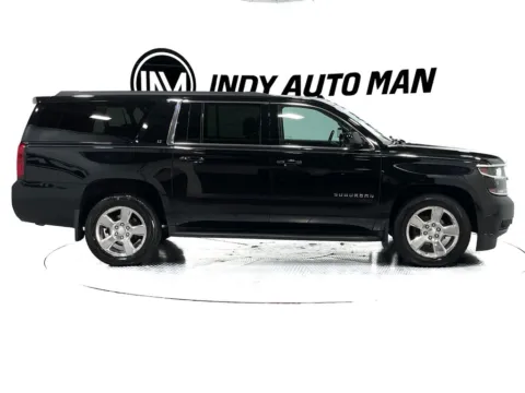 Another view of 2017 Chevrolet Suburban LT for sale in Indianapolis, IN at Indy Auto Man - Indianapolis