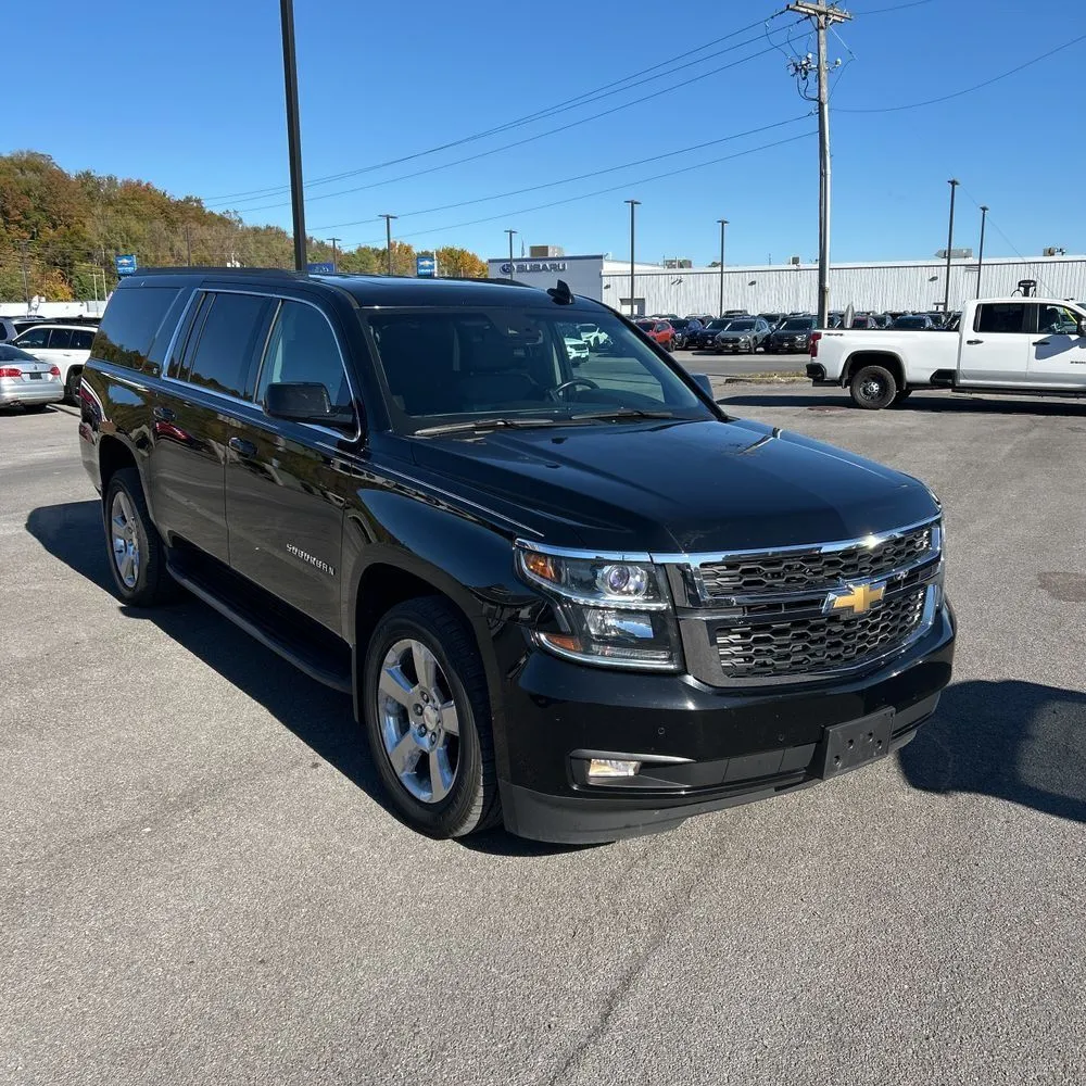 2017 Chevrolet Suburban LT