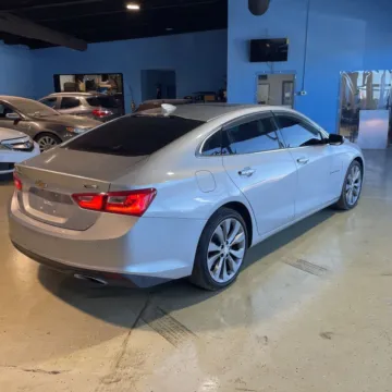 More photos of 2018 Chevrolet Malibu Premier at Indy Auto Man, IN