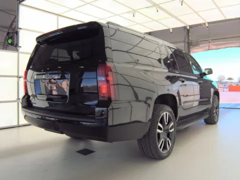 More photos of 2019 Chevrolet Suburban LT at Indy Auto Man, IN