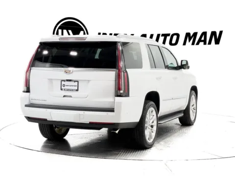 More photos of 2020 Cadillac Escalade Luxury at Indy Auto Man, IN