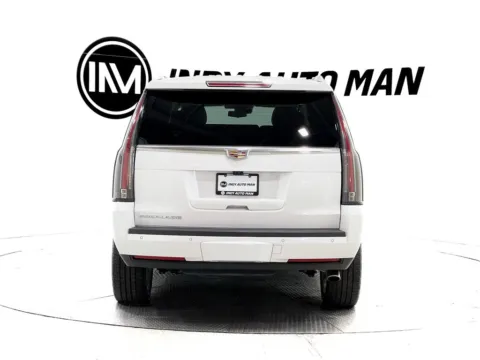 More photos of 2020 Cadillac Escalade Luxury at Indy Auto Man, IN