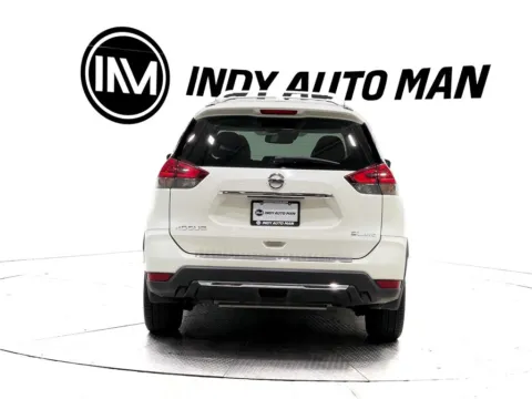 More photos of 2017 Nissan Rogue SL at Indy Auto Man, IN