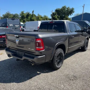 More photos of 2019 Ram 1500 Limited at Indy Auto Man, IN