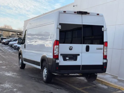 More photos of 2023 Ram ProMaster 2500 High Roof at Indy Auto Man, IN