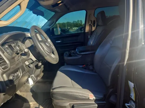 More photos of 2019 Ram 2500 Tradesman at Indy Auto Man, IN