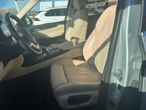 More photos of 2016 BMW X5 xDrive35d at Indy Auto Man, IN