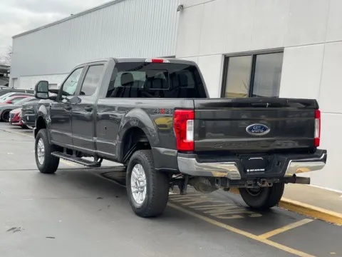 More photos of 2017 Ford F-250SD XL at Indy Auto Man, IN
