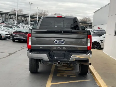 More photos of 2017 Ford F-250SD XL at Indy Auto Man, IN