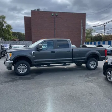More photos of 2017 Ford F-250SD XL at Indy Auto Man, IN