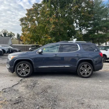 More photos of 2018 GMC Acadia Denali at Indy Auto Man, IN