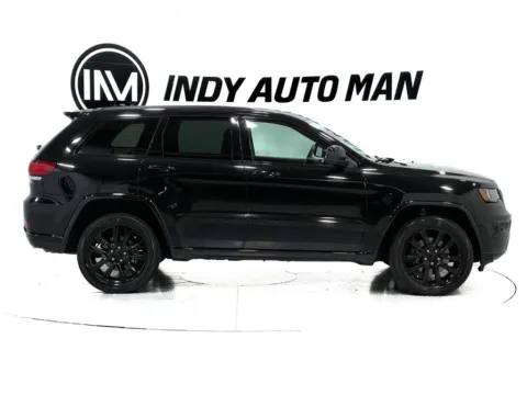 Another view of 2021 Jeep Grand Cherokee Laredo X for sale in Indianapolis, IN at Indy Auto Man