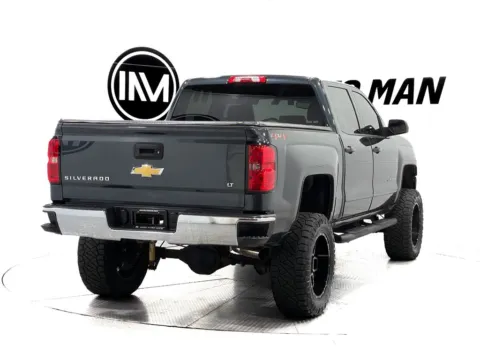 More photos of 2018 Chevrolet Silverado 1500 LT LT1 at Indy Auto Man, IN