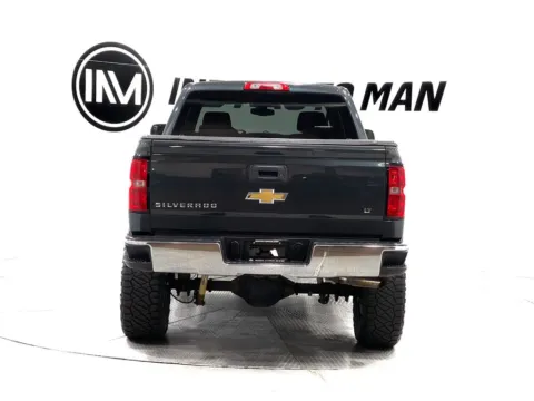 More photos of 2018 Chevrolet Silverado 1500 LT LT1 at Indy Auto Man, IN