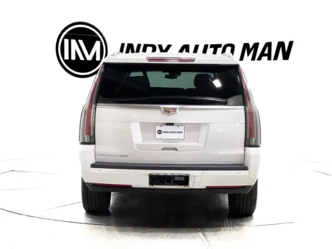 More photos of 2019 Cadillac Escalade ESV Premium at Indy Auto Man, IN