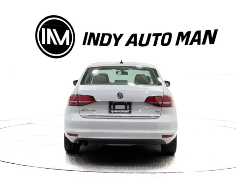 More photos of 2018 Volkswagen Jetta 1.8T SEL at Indy Auto Man - Indianapolis, IN