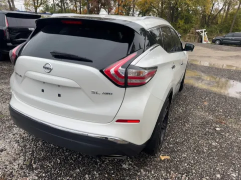 More photos of 2017 Nissan Murano SL at Indy Auto Man, IN
