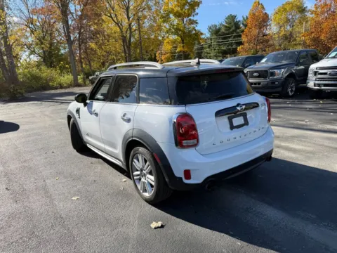 More photos of 2017 MINI Cooper S Countryman at Indy Auto Man, IN