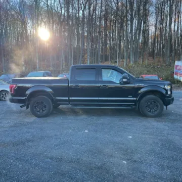Another view of 2017 Ford F-150 XLT for sale in Indianapolis, IN at Indy Auto Man