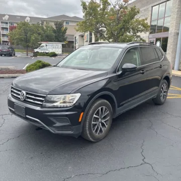 Photos of 2019 Volkswagen Tiguan 2.0T SE 4Motion for sale in Indianapolis, IN at Indy Auto Man