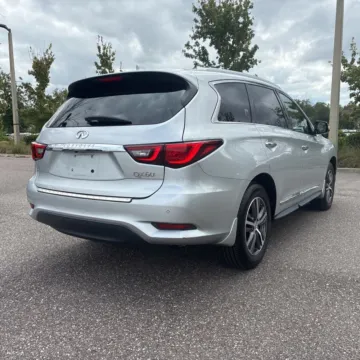 More photos of 2019 INFINITI QX60 LUXE at Indy Auto Man, IN