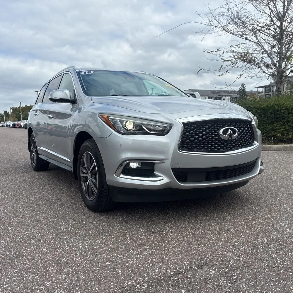 2019 INFINITI QX60 LUXE