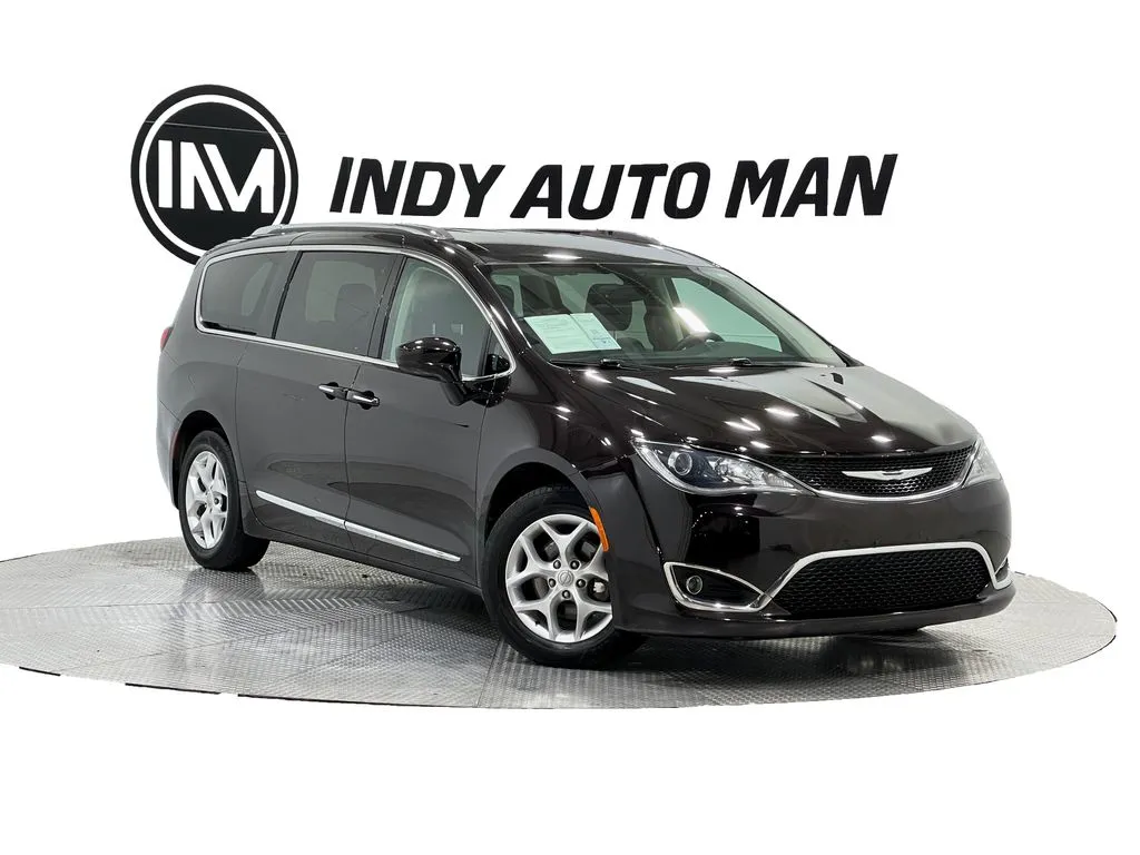 2017 Chrysler Pacifica Touring L Plus for sale in Indianapolis, IN