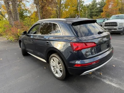 More photos of 2018 Audi Q5 2.0T Premium Plus quattro at Indy Auto Man, IN