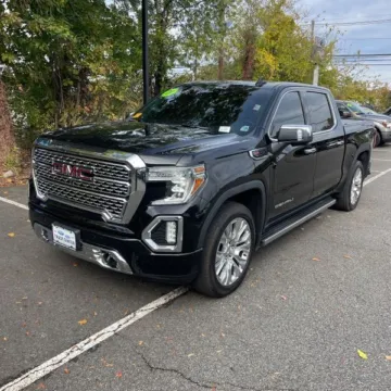 Photos of 2020 GMC Sierra 1500 Denali for sale in Indianapolis, IN at Indy Auto Man