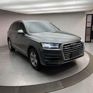 Gray 2018 Audi Q7 2.0T Premium Plus quattro for sale in Indianapolis, IN