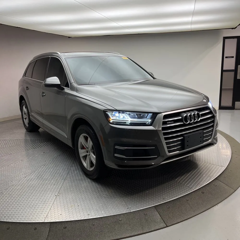 Gray 2018 Audi Q7 2.0T Premium Plus quattro for sale in Indianapolis, IN